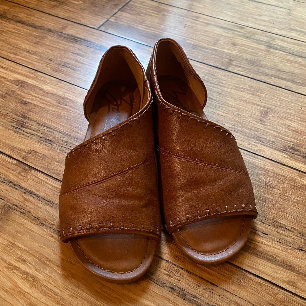 Zodiac Leather Flats